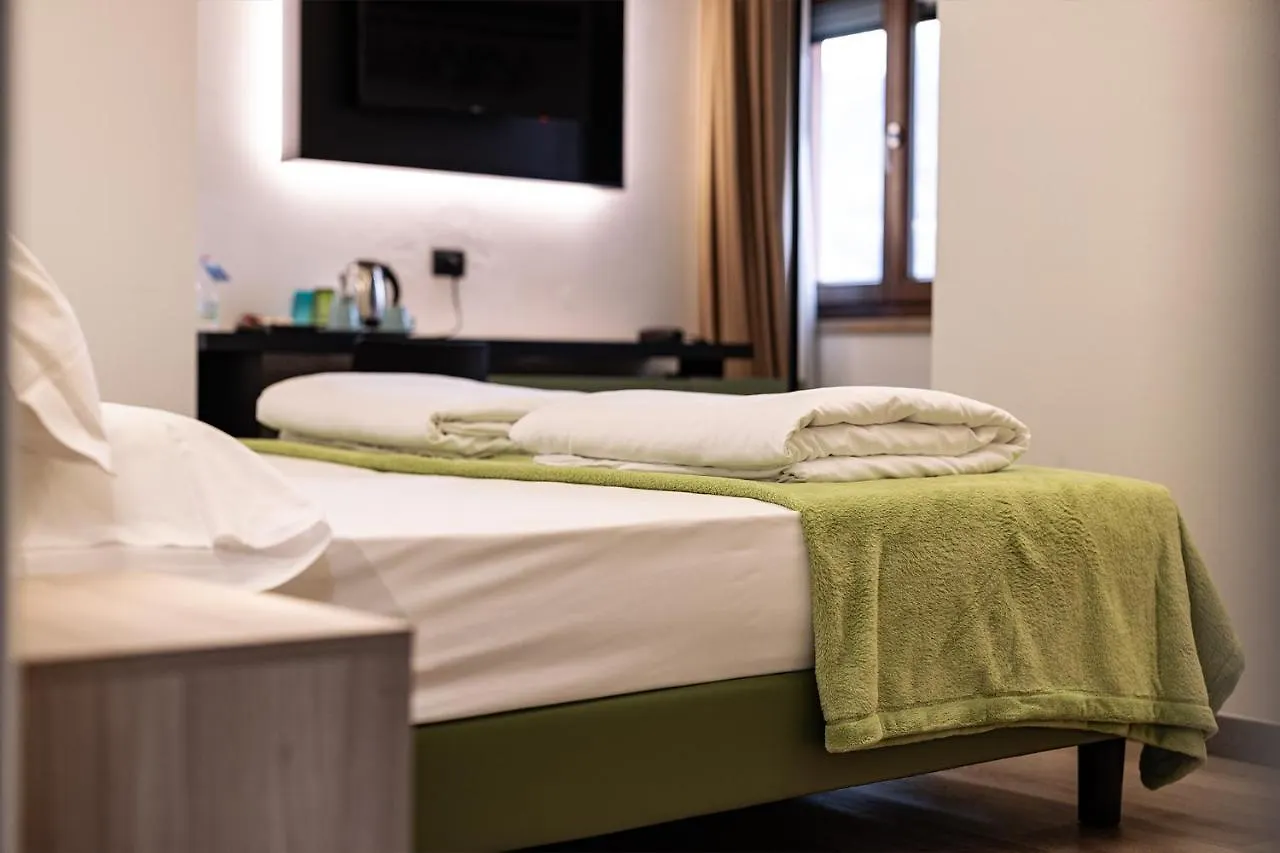 Hotel Lago Di Garda Μαλτσεζίνε Ιταλία