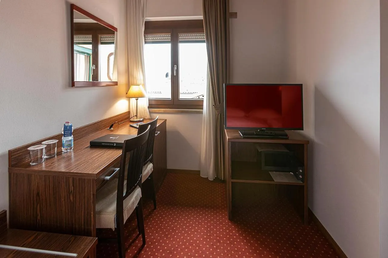 Hotel Lago Di Garda Μαλτσεζίνε Ιταλία