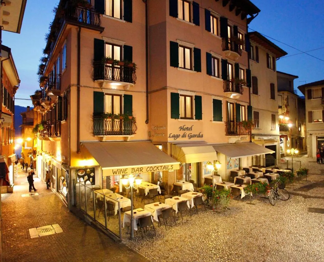 Hotel Lago Di Garda Μαλτσεζίνε