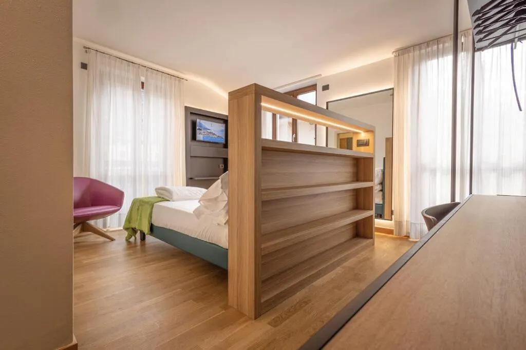 ***  Hotel Lago Di Garda Μαλτσεζίνε Ιταλία