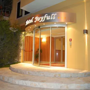 Joyfull 3* נאפולי